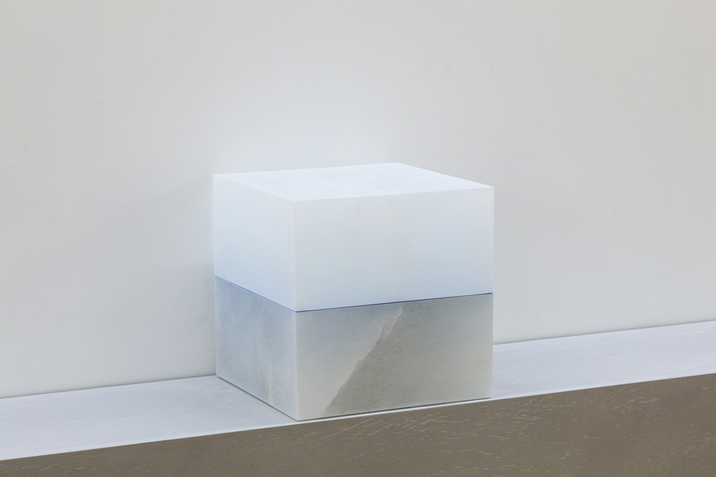 Ettore Spalletti, installation view Ettore Spalletti, installation view