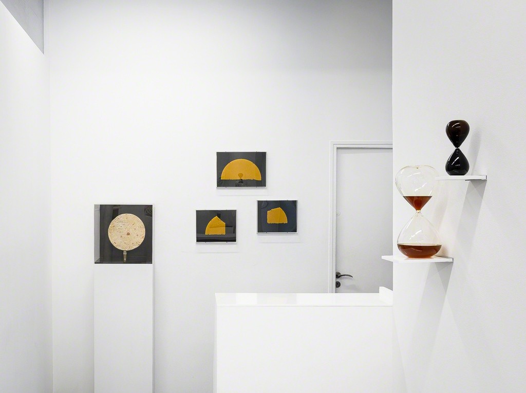 "Solve + Coagula" exhibition view
courtesy Gabriel Leger and Galerie Sator "Solve + Coagula" exhibition view
courtesy Gabriel Leger and Galerie Sator
