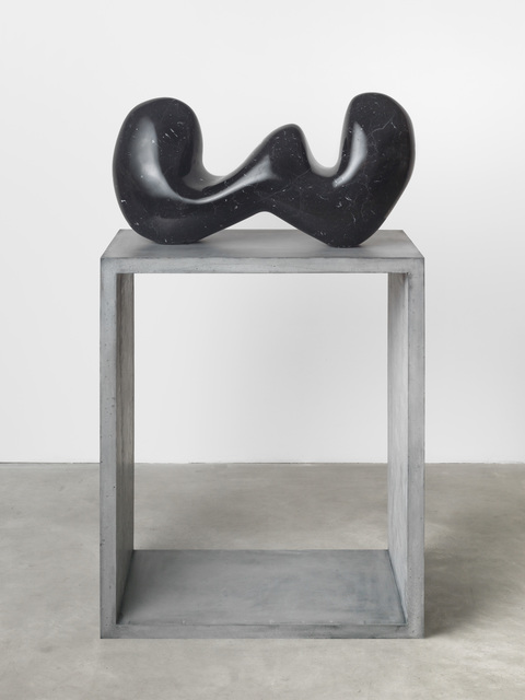 Claudia Comte, ‘W’, 2019, Sculpture, Black Marquinia, concrete pedestal, KÖNIG GALERIE