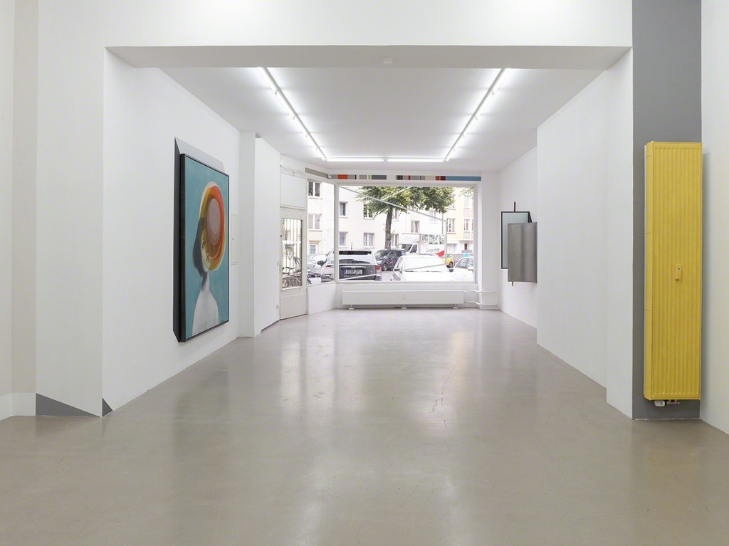 installation view "Fei's Sphären", Kadel Willborn, Düsseldorf, Germany, 2017. installation view "Fei's Sphären", Kadel Willborn, Düsseldorf, Germany, 2017.