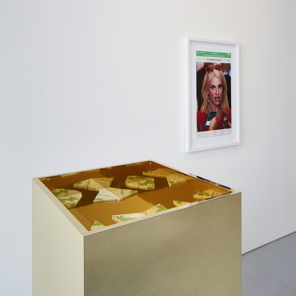 Artworks © Roe Ethridge. Photo by Johnna Arnold. Courtesy Gagosian. Artworks © Roe Ethridge. Photo by Johnna Arnold. Courtesy Gagosian.