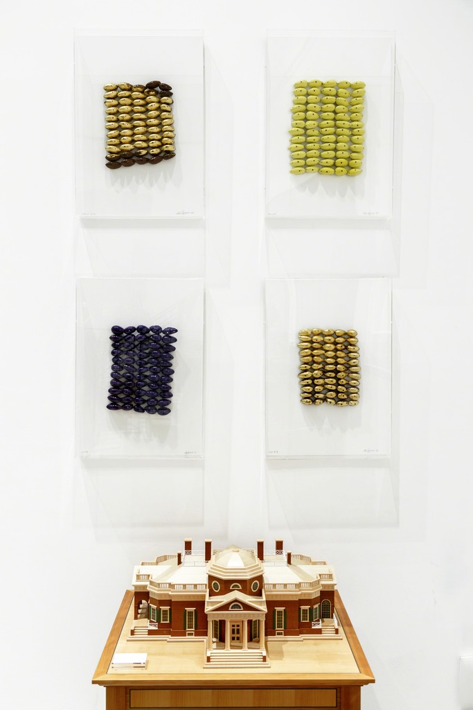 Installation shot:
works by Niyi Olagunju at Linley, Belgravia Installation shot:
works by Niyi Olagunju at Linley, Belgravia