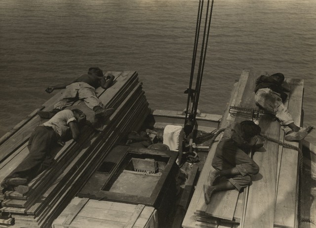 Russell Lee, ‘Untitled’, ca. 1937, Photography, Gelatin silver print, Howard Greenberg Gallery