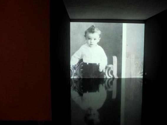Pablo Helguera, Chipilo, black and white, 15 min, 2008, courtesy of the artist Pablo Helguera, Chipilo, black and white, 15 min, 2008, courtesy of the artist