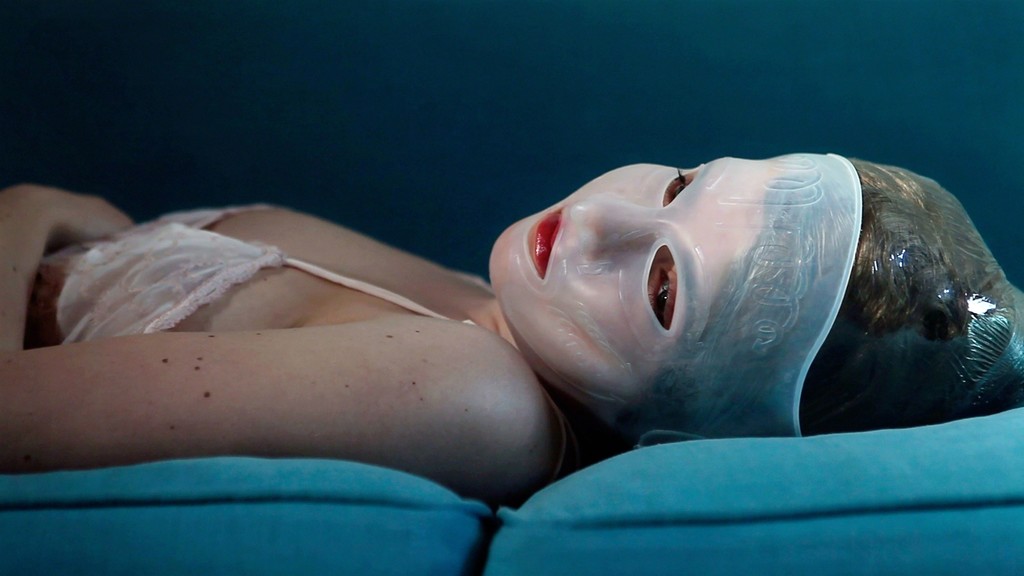 Eternal Beauty II (Film Still), 2014, from the series The Honeymoon (c) Juno Calypso, courtesy of the artist Eternal Beauty II (Film Still), 2014, from the series The Honeymoon (c) Juno Calypso, courtesy of the artist