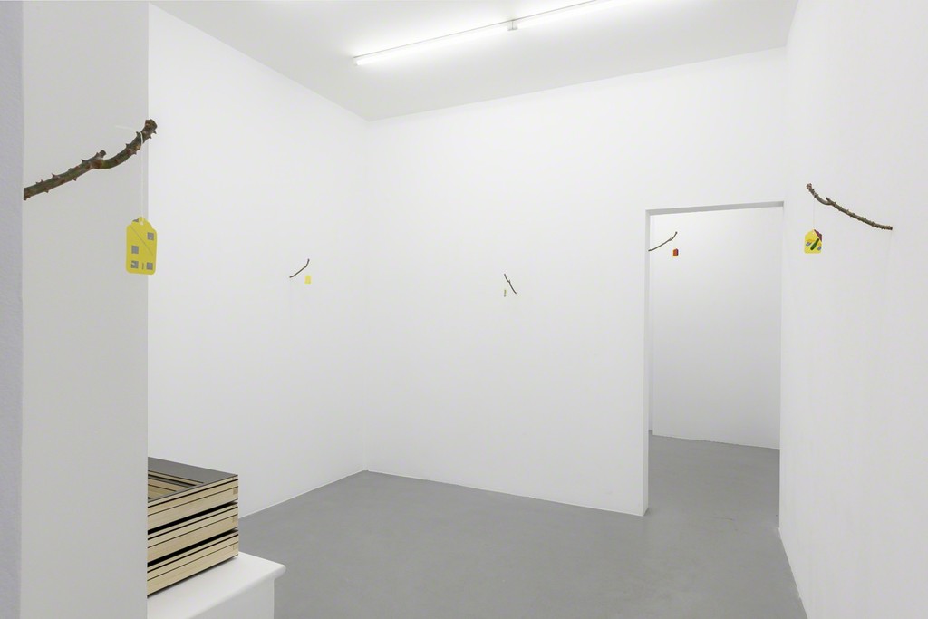 Mathew Hale, A PICTURE AND ITS PRICE, exhibition view
Courtesy of the artist and Michel Rein, Paris/Brussels, photo Florian Kleinnefen Mathew Hale, A PICTURE AND ITS PRICE, exhibition view
Courtesy of the artist and Michel Rein, Paris/Brussels, photo Florian Kleinnefen