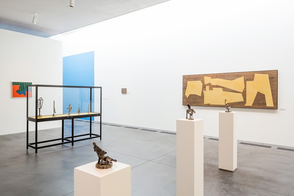 Installation view: Robert Jacobsen - Iron Man. Photo: Michael Møllegaard Installation view: Robert Jacobsen - Iron Man. Photo: Michael Møllegaard