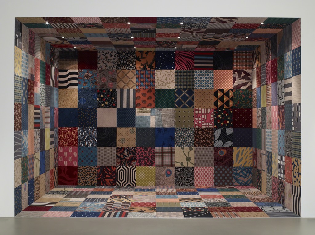 Installation view of "Chinese artists at the Fondation Louis Vuitton" at Fondation Louis Vuitton, Paris (2016). Installation view of "Chinese artists at the Fondation Louis Vuitton" at Fondation Louis Vuitton, Paris (2016).