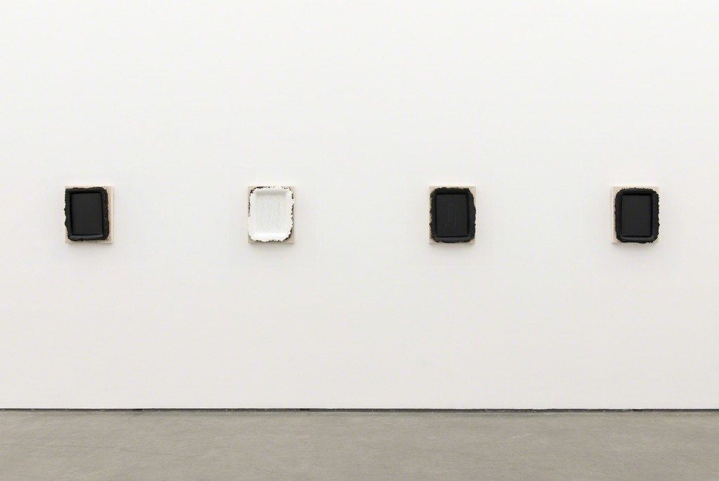 Andrew Dadson, installation view from 'Site For Still Life', Contemporary Art Gallery, Vancouver, 2017. Courtesy the artist, David Kordansky Gallery and Galleria Franco Noero. Photography by SITE Photography Andrew Dadson, installation view from 'Site For Still Life', Contemporary Art Gallery, Vancouver, 2017. Courtesy the artist, David Kordansky Gallery and Galleria Franco Noero. Photography by SITE Photography