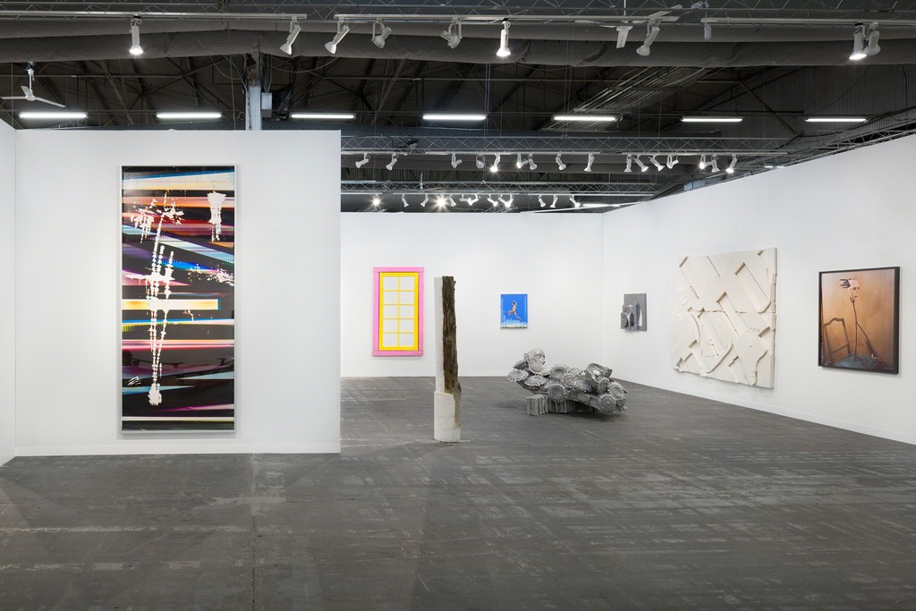 Installation view, Galerie Eva Presenhuber at The Armory Show 2019
Courtesy the artists and Galerie Eva Presenhuber, Zurich / New York
Photo: Lance Brewer Installation view, Galerie Eva Presenhuber at The Armory Show 2019
Courtesy the artists and Galerie Eva Presenhuber, Zurich / New York
Photo: Lance Brewer
