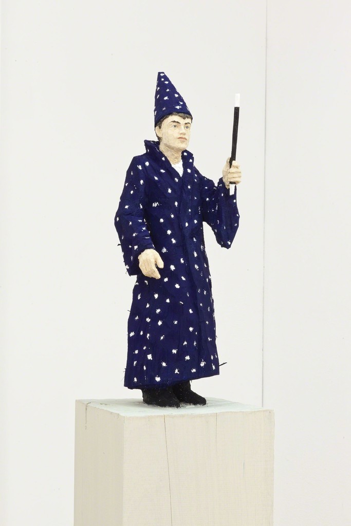 Installation view Stephan Balkenhol at Galerie Rüdiger Schöttle, 2015.
Photo: Wilfried Petzi. Installation view Stephan Balkenhol at Galerie Rüdiger Schöttle, 2015.
Photo: Wilfried Petzi.