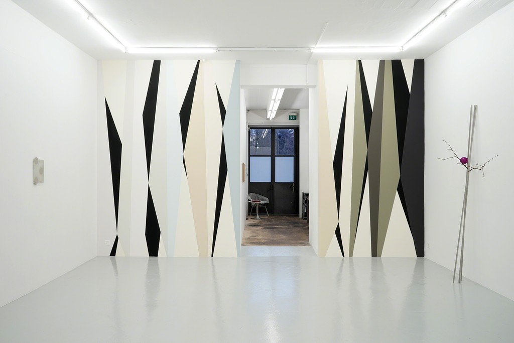Installation view Correspondance with works by Clare Goodwin, Mamiko Otsubo, Pierre Haubensak, wiedemann/mettler and guests, Lullin + Ferrari, Zurich, 2019 Installation view Correspondance with works by Clare Goodwin, Mamiko Otsubo, Pierre Haubensak, wiedemann/mettler and guests, Lullin + Ferrari, Zurich, 2019