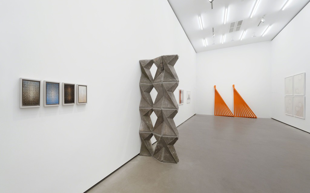 Installation view, 2016
Galerie EIGEN + ART Berlin
Photo: Uwe Walter, Berlin Installation view, 2016
Galerie EIGEN + ART Berlin
Photo: Uwe Walter, Berlin