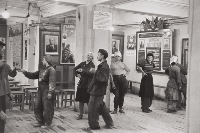 Henri Cartier Bresson Canteen For Workers Building The Hotel Metropol Moscow Ussr 1954 Artsy