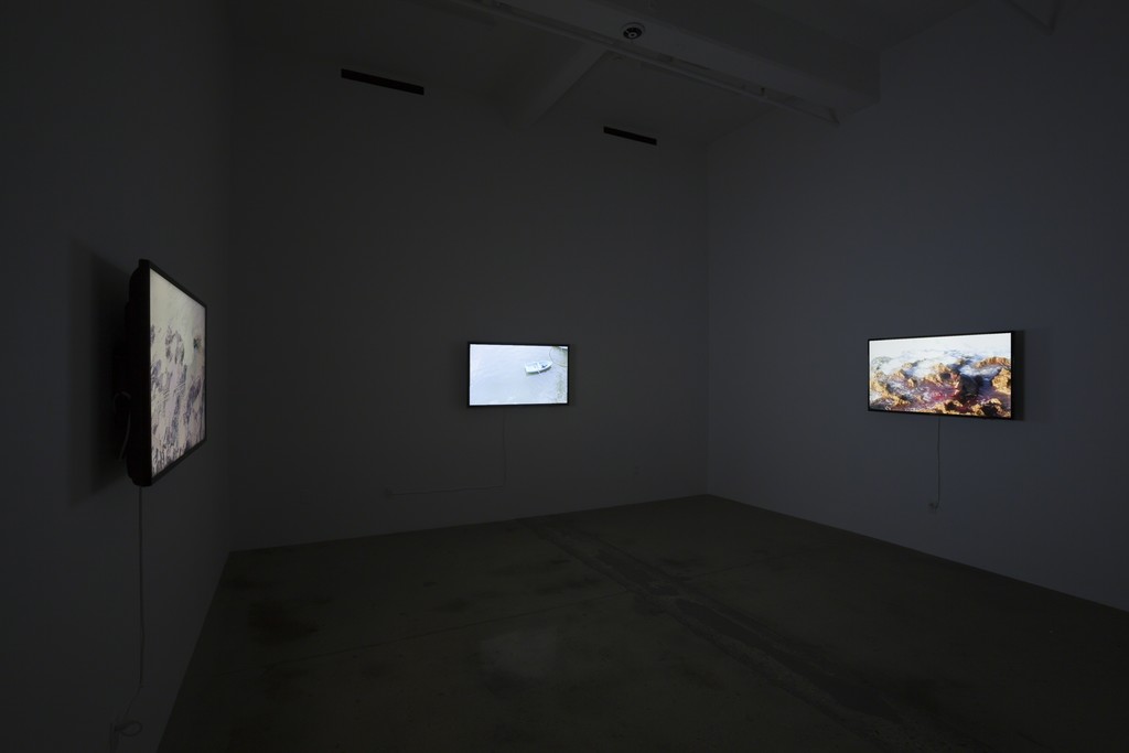 Carlos Martiel, Aislado, Installation view, Steve Turner, September 2015 Carlos Martiel, Aislado, Installation view, Steve Turner, September 2015