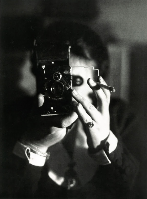 Germaine Krull, ‘Autoportrait à l'Icarette (Self-portrait with Icarette)’, ca. 1925, Jeu de Paume