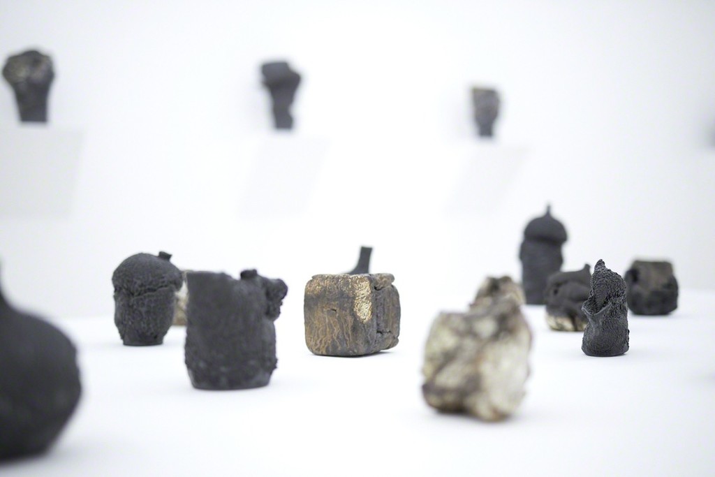 Installation view from “Issues from the Hands” 8/ ART GALLERY/ Tomio Koyama Gallery, 2017 ©Toshiaki Noda, photo by Kenji Takahashi Installation view from “Issues from the Hands” 8/ ART GALLERY/ Tomio Koyama Gallery, 2017 ©Toshiaki Noda, photo by Kenji Takahashi