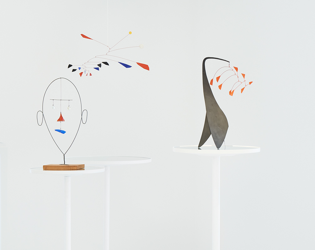 Installation photograph, Alexander Calder: Multum in Parvo. Photo courtesy of Tom Powell Imaging. Installation photograph, Alexander Calder: Multum in Parvo. Photo courtesy of Tom Powell Imaging.