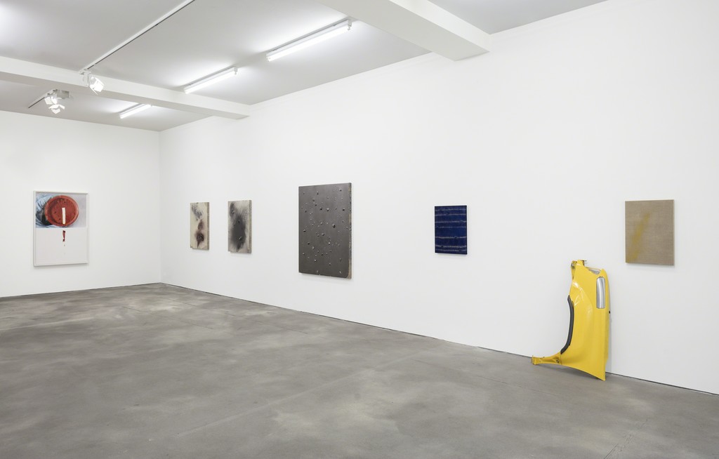 Analia Saban, Installation view, 'Pigmente', Sprüth Magers, Berlin, July 7 - September 2, 2017
© Analia Saban, Courtesy Sprüth Magers, Photography by Timo Ohler Analia Saban, Installation view, 'Pigmente', Sprüth Magers, Berlin, July 7 - September 2, 2017
© Analia Saban, Courtesy Sprüth Magers, Photography by Timo Ohler