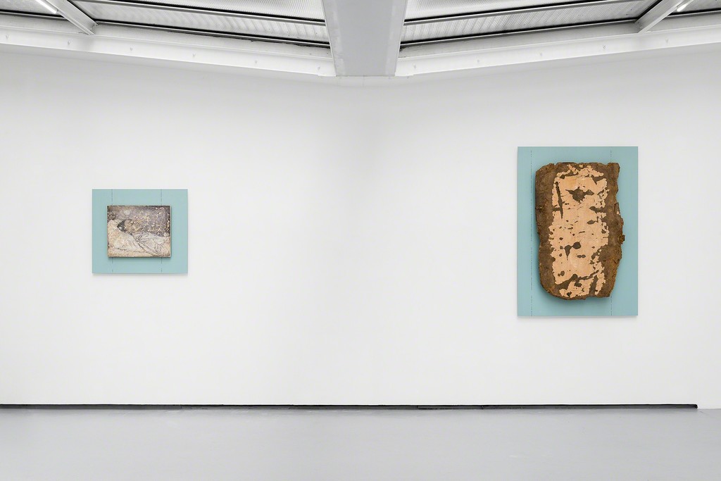 Exhibition view “Les choses classiques” Valentin,
Paris, France, 2017.
© Photo: Grégory Copitet / Courtesy of the artist and Valentin, Paris. Exhibition view “Les choses classiques” Valentin,
Paris, France, 2017.
© Photo: Grégory Copitet / Courtesy of the artist and Valentin, Paris.