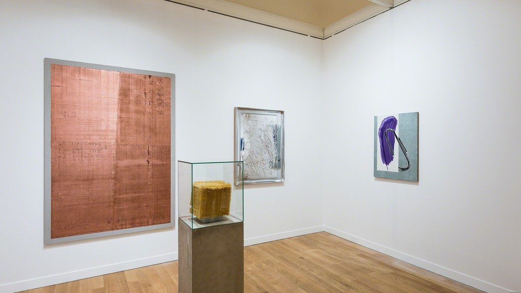 Valentin @ FIAC 2018, Grand Palais, Paris (FR).
Booth 1F15 with:
Cécile Bart, Eric Baudart, Jean-Baptiste Bernadet, Border Lab (Arthur Gaston-Dreyfus & Nils Montigny), Folkert de Jong, Stephen Felton, Nicolas Moulin & David Renggli.
© Photo: Grégory Copitet / Courtesy of the artists and Valentin, Paris. Valentin @ FIAC 2018, Grand Palais, Paris (FR).
Booth 1F15 with:
Cécile Bart, Eric Baudart, Jean-Baptiste Bernadet, Border Lab (Arthur Gaston-Dreyfus & Nils Montigny), Folkert de Jong, Stephen Felton, Nicolas Moulin & David Renggli.
© Photo: Grégory Copitet / Courtesy of the artists and Valentin, Paris.