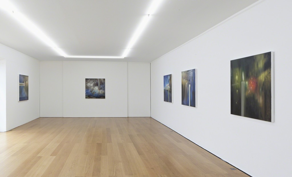Installation view Karin Kneffel at Galerie Rüdiger Schöttle, 2016.
Photo: Wilfried Petzi. Installation view Karin Kneffel at Galerie Rüdiger Schöttle, 2016.
Photo: Wilfried Petzi.