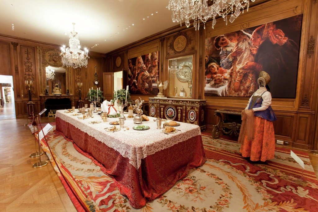 Hillwood Estate, Museum & Gardens; Photo by Brian Searby Hillwood Estate, Museum & Gardens; Photo by Brian Searby