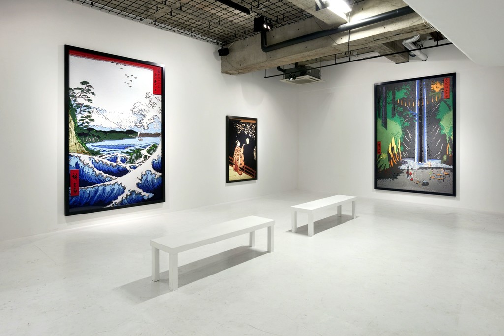 Vik Muniz "Pictures of Paper" installation view at nca | nichido contemporary art, 2010 photo by Kei Okano Vik Muniz "Pictures of Paper" installation view at nca | nichido contemporary art, 2010 photo by Kei Okano