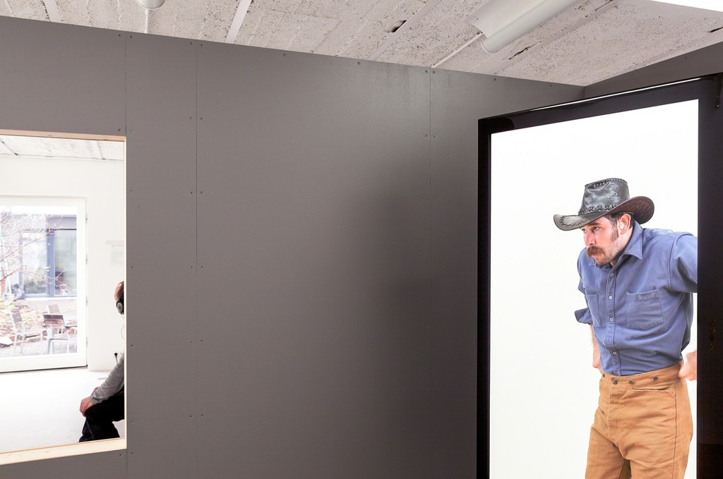 Anneke A. de Boer, "if someone is going to play my part", video installation, 2011 | image: Anneke A. de Boer Anneke A. de Boer, "if someone is going to play my part", video installation, 2011 | image: Anneke A. de Boer