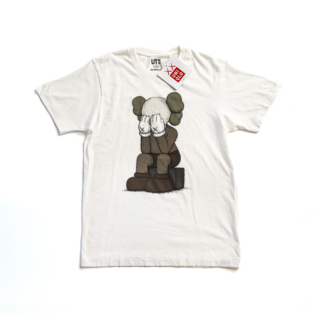 Kaws Uniqlo Tee Shirt 16 Artsy