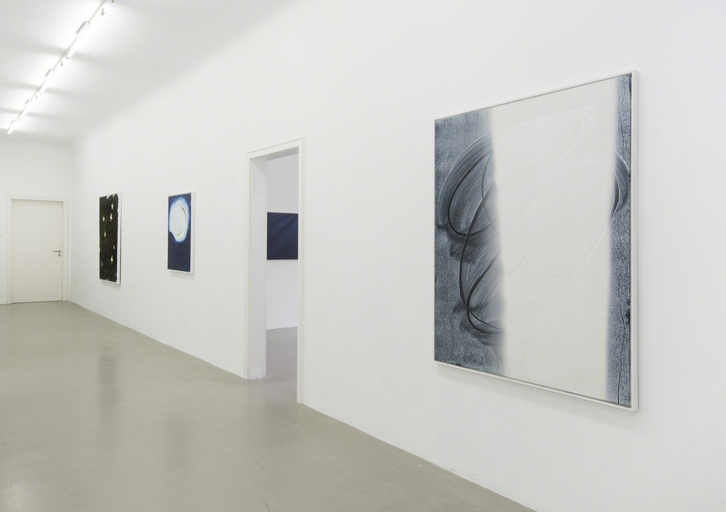 Exhibition view: LIEVEN HENDRIKS »LIME GREEN AND TANGERINE«, 2014 Exhibition view: LIEVEN HENDRIKS »LIME GREEN AND TANGERINE«, 2014