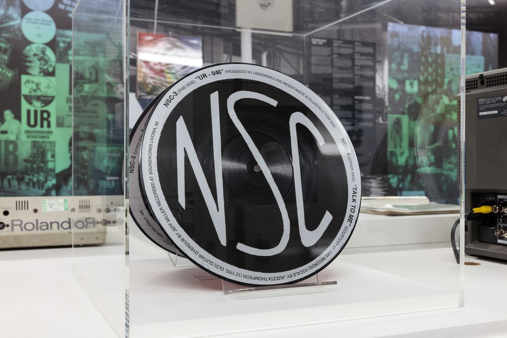 Detroit: Techno City
27 July – 27 September 2016,
Institute of Contemporary Arts London (ICA).
Photo: Mark Blower
Detroit: Techno City
27 July – 27 September 2016,
Institute of Contemporary Arts London (ICA).
Photo: Mark Blower