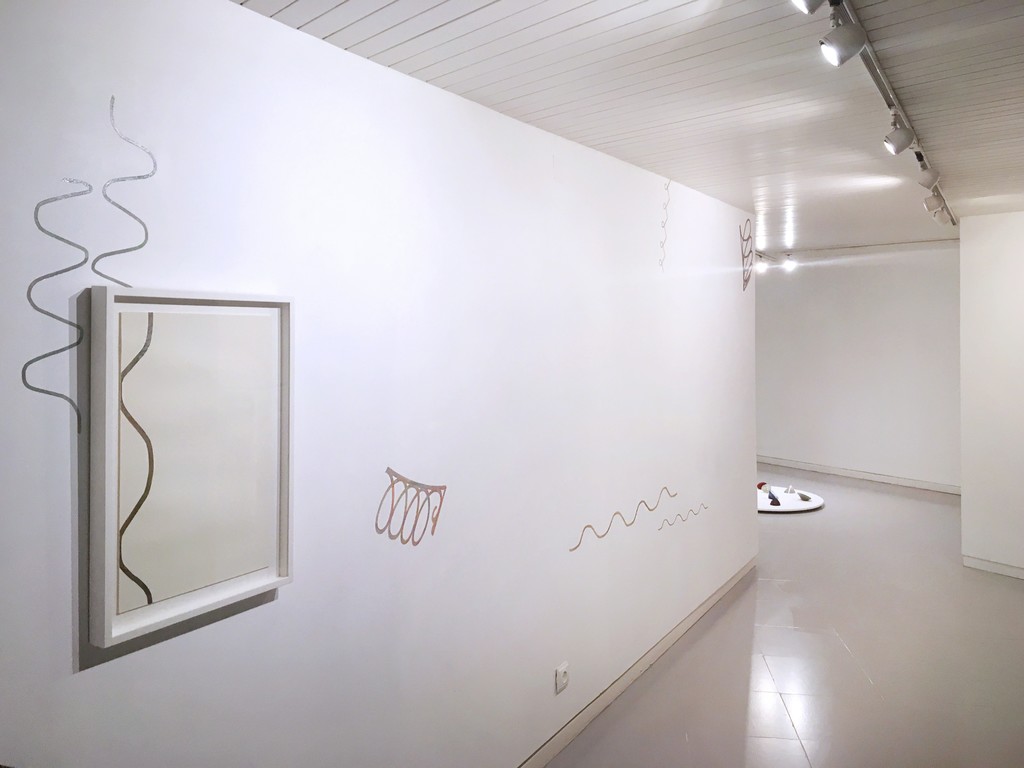 Instalation view - lower floor
_
© acervo Instalation view - lower floor
_
© acervo