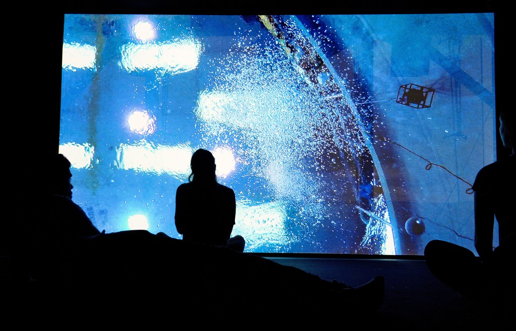 Installation view of "The Infinite Mix: Contemporary Sound and Video" at The Store, London (2016) © Linda Nyland Installation view of "The Infinite Mix: Contemporary Sound and Video" at The Store, London (2016) © Linda Nyland