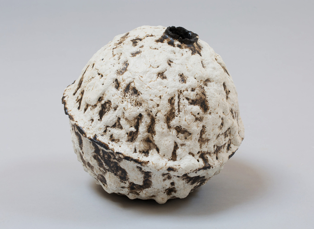 【美品】THE SHISHIKUI ARALE WHITE DEMI Arita-yaki Shizuku porcelain Shibori-dashi by Nishi Takayuki