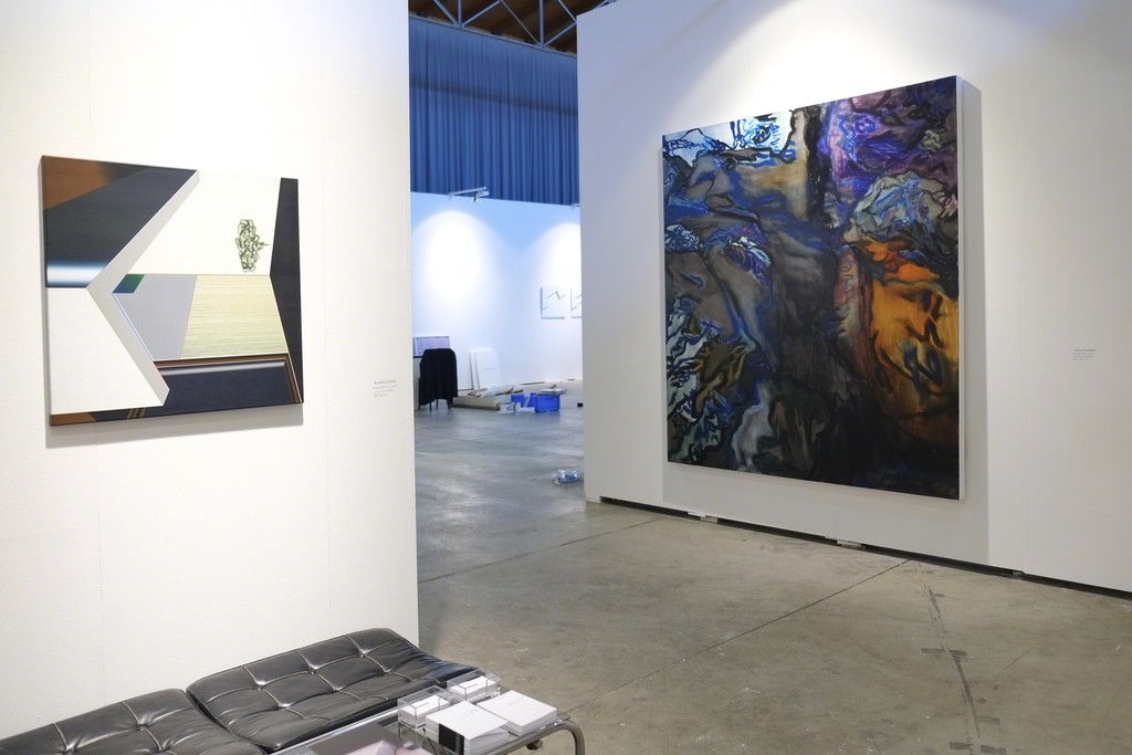 Aurelia Gratzer, Hegenbarth, 2015 / Liliane Tomasko, Incubation, 2014 Aurelia Gratzer, Hegenbarth, 2015 / Liliane Tomasko, Incubation, 2014