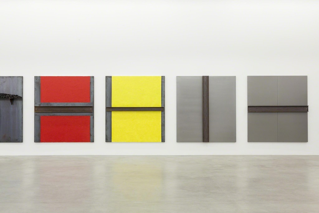 Jannis Kounellis at Almine Rech Gallery in Brussels
13.03 - 17.04.2014
Courtesy of the Artist and Almine Rech Gallery
© Photo - M.Baboussis
Jannis Kounellis at Almine Rech Gallery in Brussels
13.03 - 17.04.2014
Courtesy of the Artist and Almine Rech Gallery
© Photo - M.Baboussis