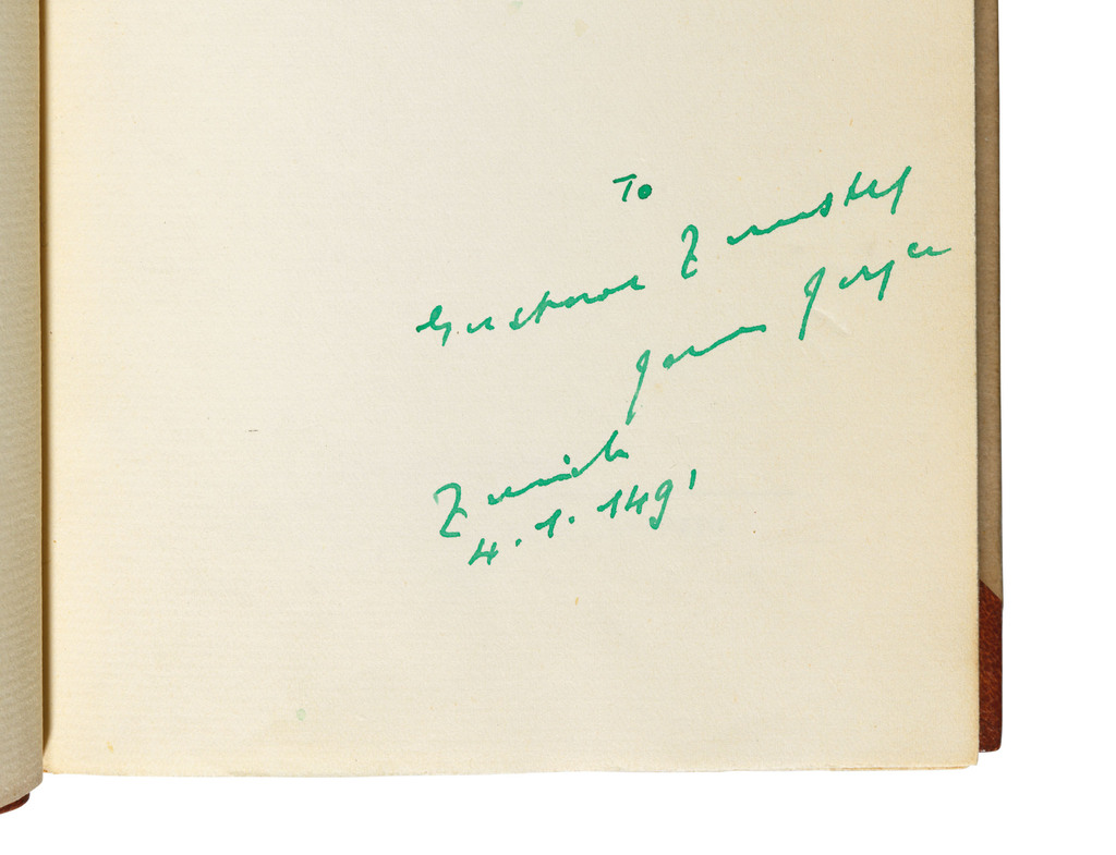 James Joyce - A PORTRAIT OF THE ARTIST AS A YOUNG MAN. 1930