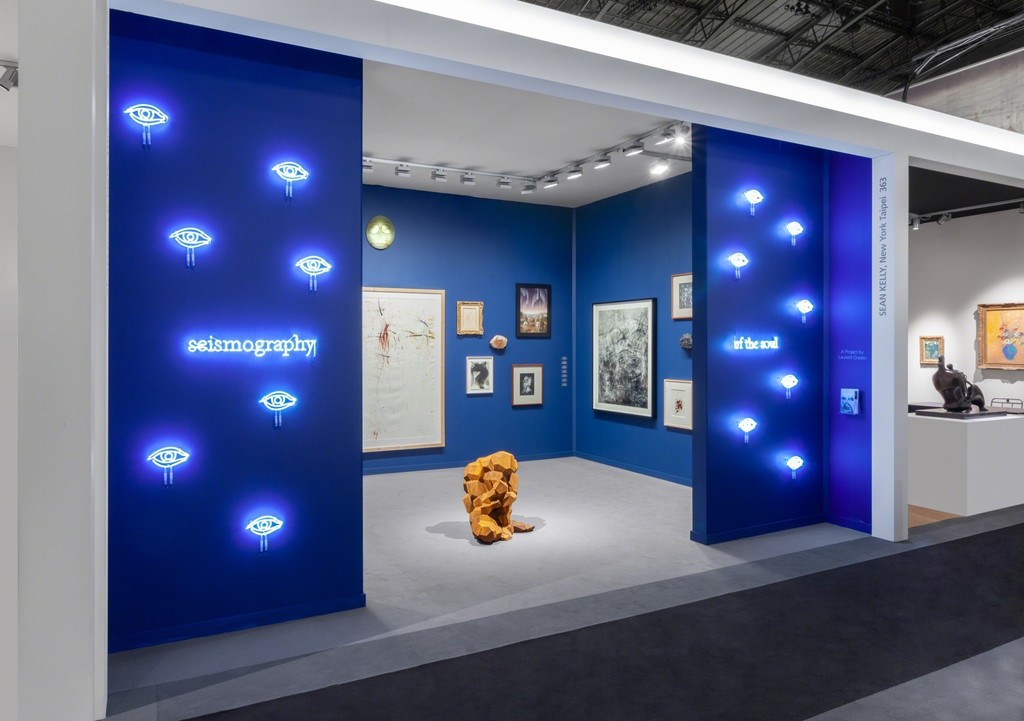 Sean Kelly at TEFAF New York Spring 2019, Stand 383
Seismography of the Soul : A project by Laurent Grasso
May 3 - 7, 2019
Photography: Sebastiano Pellion di Persano
Courtesy: Sean Kelly, New York Sean Kelly at TEFAF New York Spring 2019, Stand 383
Seismography of the Soul : A project by Laurent Grasso
May 3 - 7, 2019
Photography: Sebastiano Pellion di Persano
Courtesy: Sean Kelly, New York