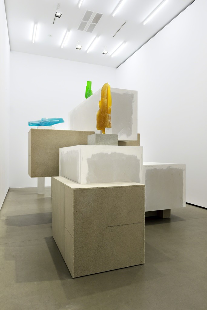 STONES, Installation view, Galerie EIGEN + ART Berlin, Photo: Uwe Walter STONES, Installation view, Galerie EIGEN + ART Berlin, Photo: Uwe Walter