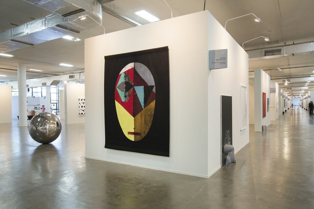 Photo Everton Ballardin © Galeria Nara Roesler Photo Everton Ballardin © Galeria Nara Roesler