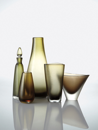 Four vases and a decanter