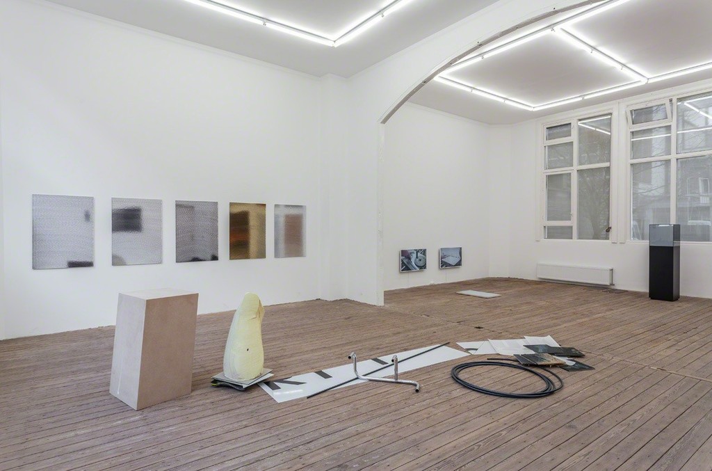 Installation view Misfit Love, Galerie Gabriel Rolt. Photo Peter Tijhuis Installation view Misfit Love, Galerie Gabriel Rolt. Photo Peter Tijhuis
