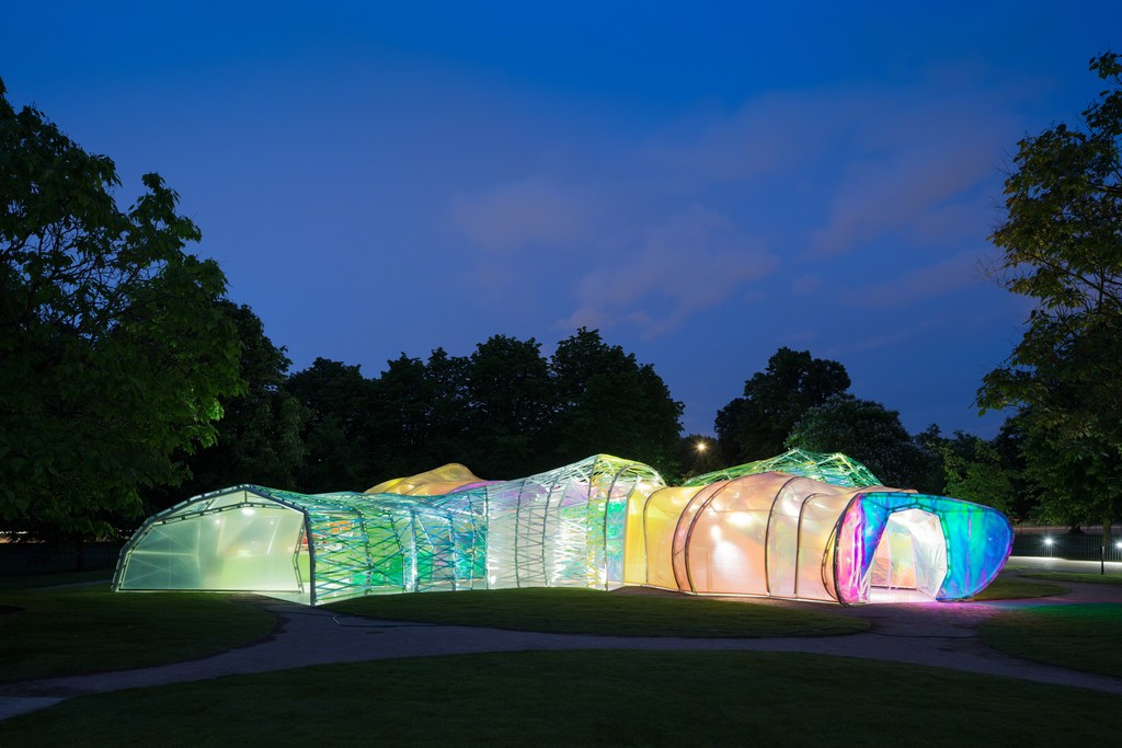 Serpentine Pavilion 2015 designed by selgascano. © Iwan Baan Serpentine Pavilion 2015 designed by selgascano. © Iwan Baan