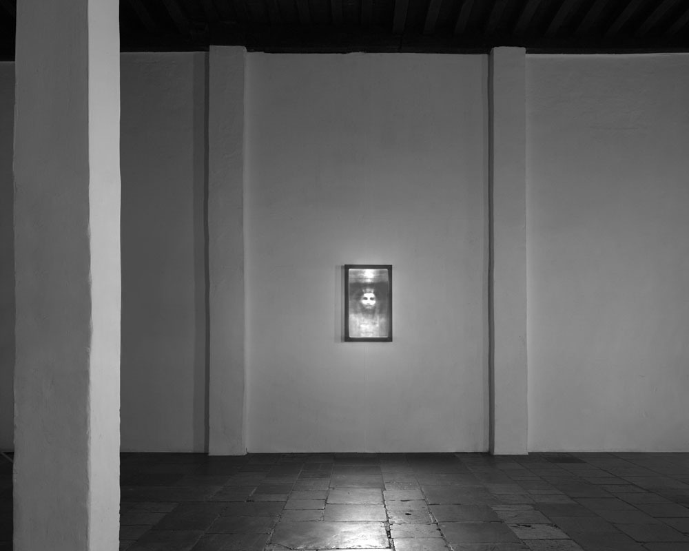 Kurt Ralske, 'Faceness 03 Egypt-Paris', 2015, single-channel video, no sound, 00:09:48, edition 1 of 3. Photo Jan Liégeois, Courtesty the artist and Axel Vervoordt Gallery
Kurt Ralske, 'Faceness 03 Egypt-Paris', 2015, single-channel video, no sound, 00:09:48, edition 1 of 3. Photo Jan Liégeois, Courtesty the artist and Axel Vervoordt Gallery