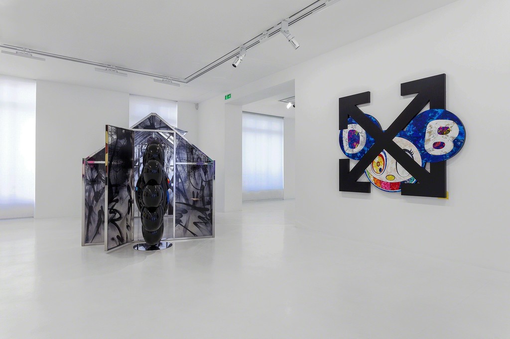 Artworks © Virgil Abloh and © Takashi Murakami. Photo: Zarko Vijatovic. Courtesy Gagosian. Artworks © Virgil Abloh and © Takashi Murakami. Photo: Zarko Vijatovic. Courtesy Gagosian.