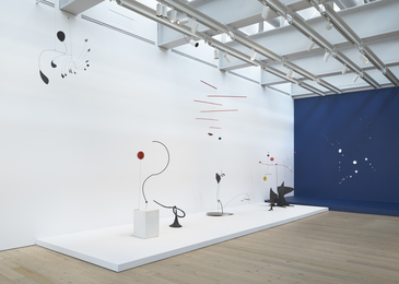 Installation view, Calder: Hypermobility, Whitney Museum of American Art, New York, 9 June–23 October 2017. Photo: Ron Amstutz. © 2017 Calder Foundation, New York/ Artists Rights Society (ARS), New York Installation view, Calder: Hypermobility, Whitney Museum of American Art, New York, 9 June–23 October 2017. Photo: Ron Amstutz. © 2017 Calder Foundation, New York/ Artists Rights Society (ARS), New York