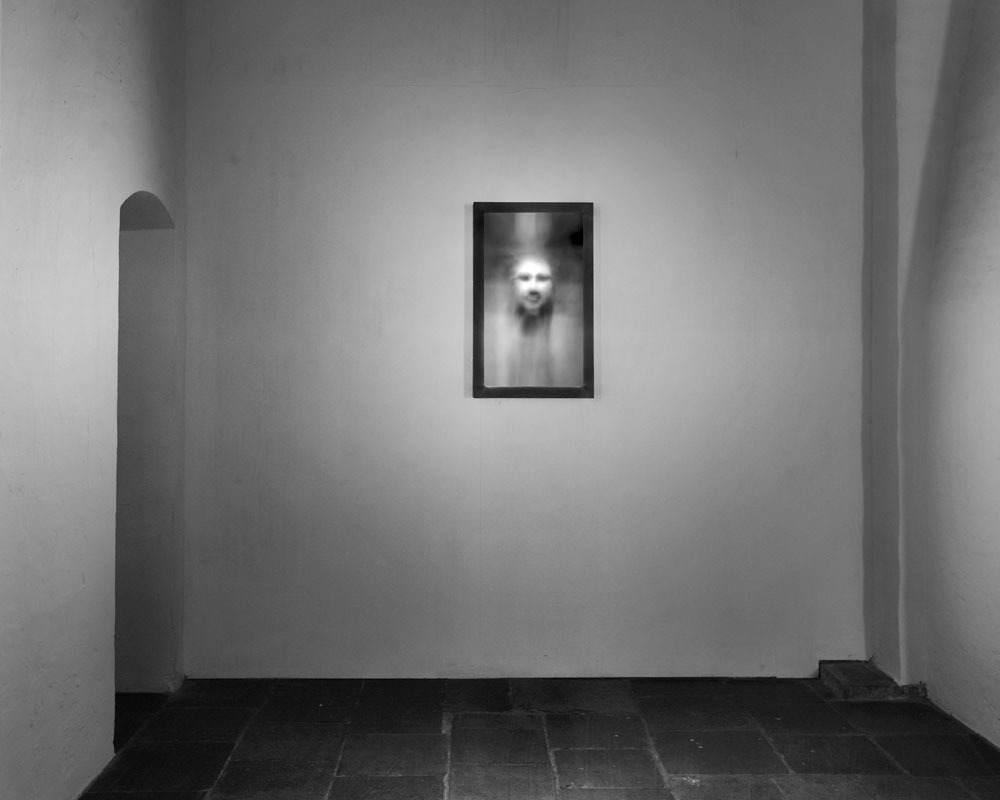 Kurt Ralske, 'Faceness 01 Egypt-New York', 2015, single-channel video, no sound, 00:06:12, edition 1 of 3.
Photo Jan Liégeois, Courtesty the artist and Axel Vervoordt Gallery Kurt Ralske, 'Faceness 01 Egypt-New York', 2015, single-channel video, no sound, 00:06:12, edition 1 of 3.
Photo Jan Liégeois, Courtesty the artist and Axel Vervoordt Gallery