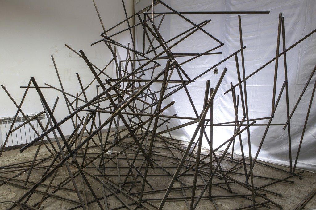 Rashad Alakbarov, Untitled (2015) Image courtesy of the artist and YARAT Contemporary Art Centre. Rashad Alakbarov, Untitled (2015) Image courtesy of the artist and YARAT Contemporary Art Centre.