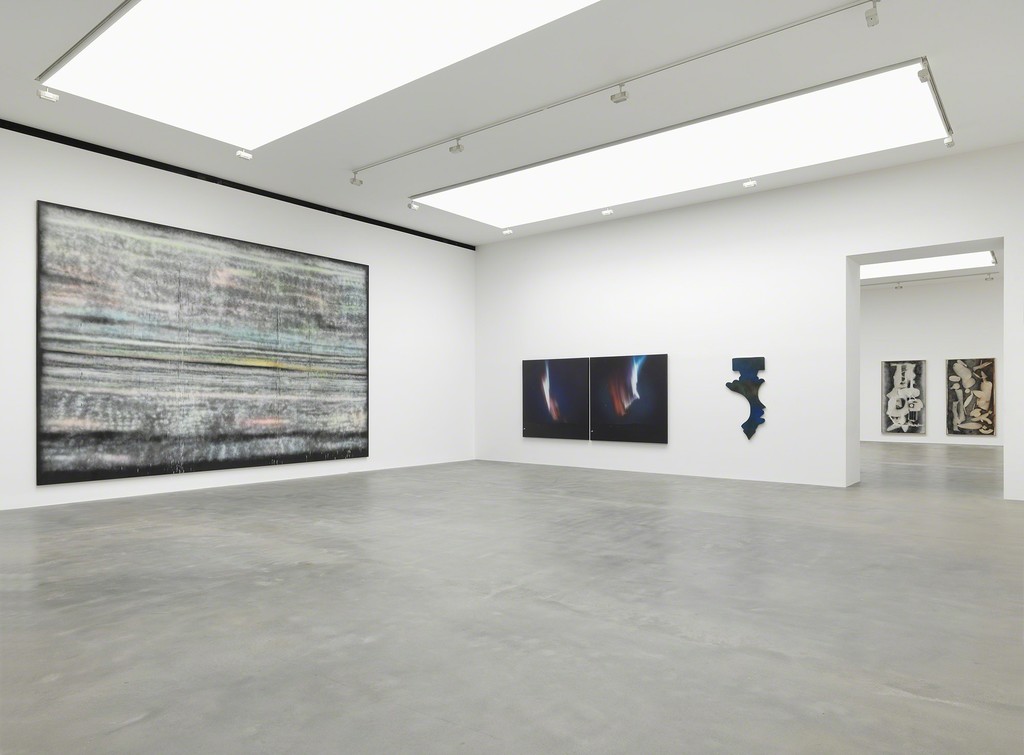 "Sprayed"
Installation view
Photo by Mike Bruce "Sprayed"
Installation view
Photo by Mike Bruce